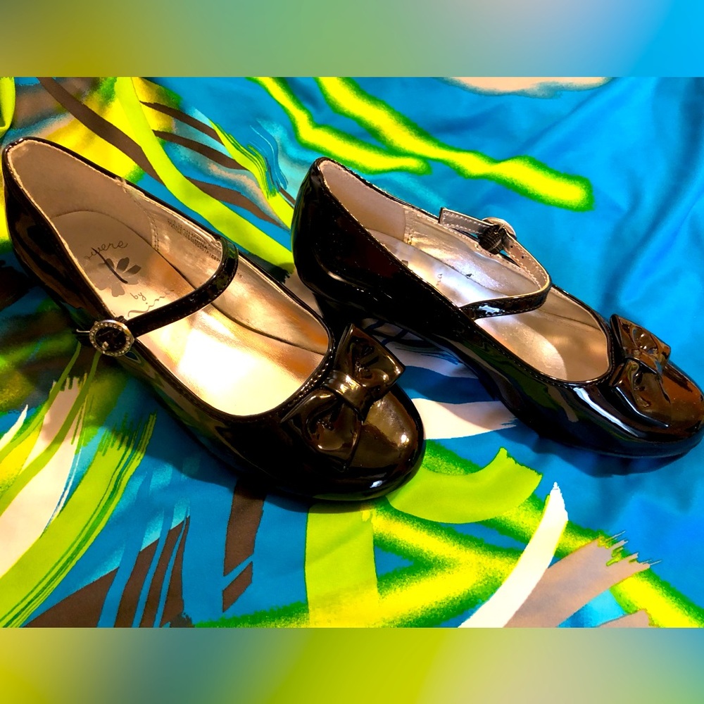 Girls Mary Jane Shoes by Nina